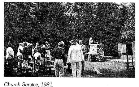 File:Church Service, 1981.jpg